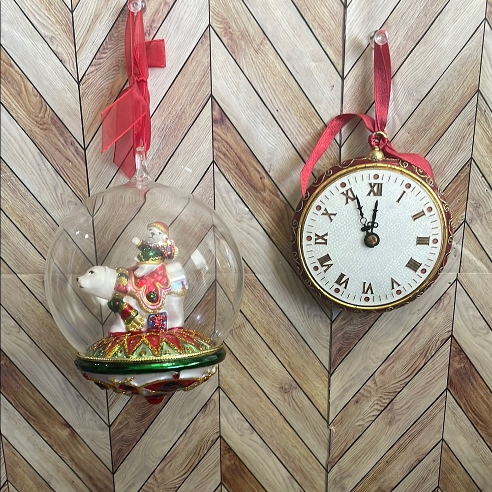 Santa‎ riding polar bear dome & Clock glass Christmas Ornaments
